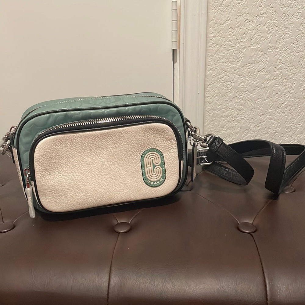 NWT Coach Court crossbody